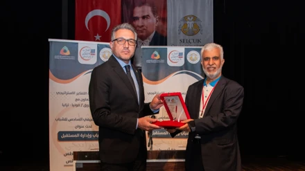 Rektör Aksoy, Altıncı Yaz Gençlik Kampı’nda uluslararası öğrencilerle buluştu